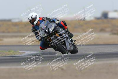 media/Oct-31-2022-TrackDaz (Mon) [[073c82950b]]/Group B/220pm (Sunrise)/
